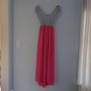 Maxi Dress Pink with White and Black Top